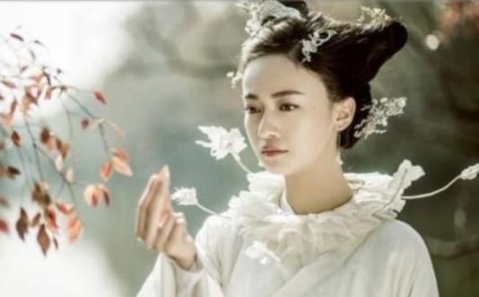 吴谨言版《封神榜》即将开播,饰演的妲己秒杀