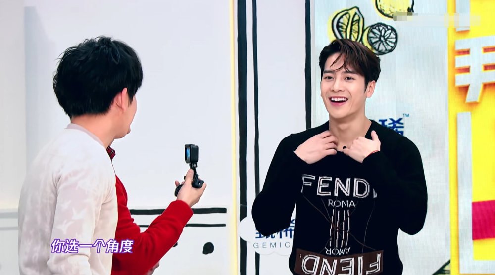 何炅主持节目越来越低俗,王嘉尔当面直言都到这个地步了!