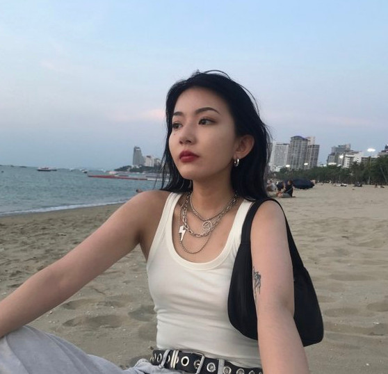 十二星座:被上帝"吻过"的5大星座,很卑微,却有人偷偷爱着!