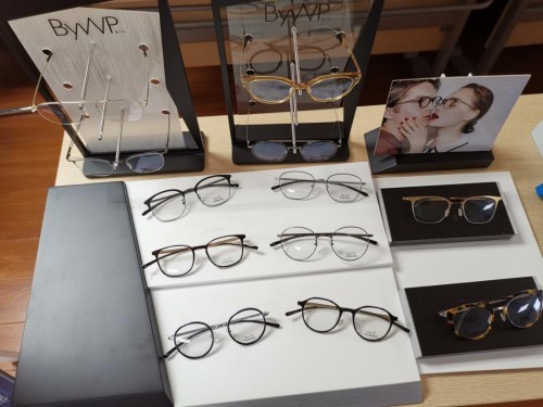 眼镜:bywp(百德彼),fusion(弗森),paulo pilipe(保利飞力),luciano(路