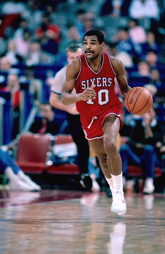 特辑-NBA30队退役球衣纵览-76人篇