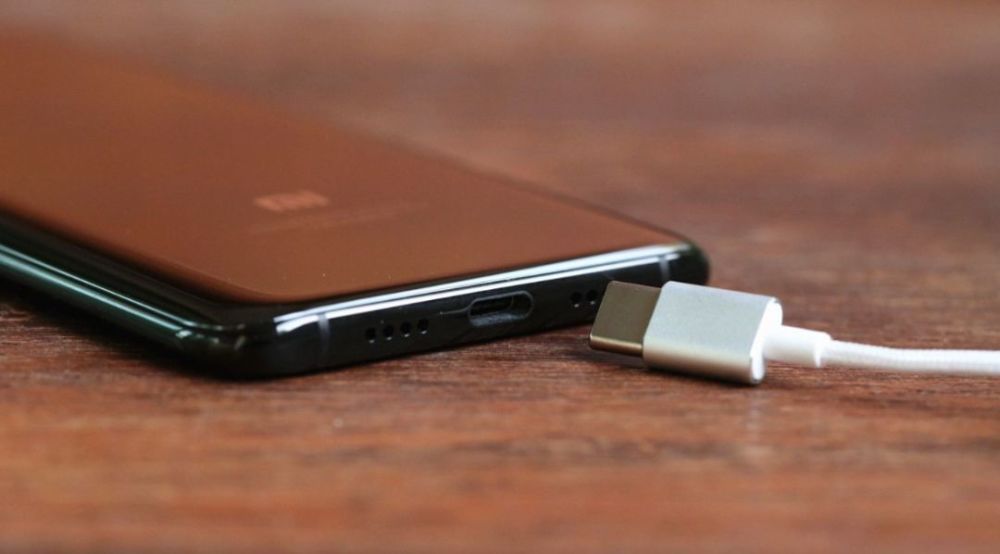 新买的华为居然是type-c接口,以前的手机u盘没法用怎办?