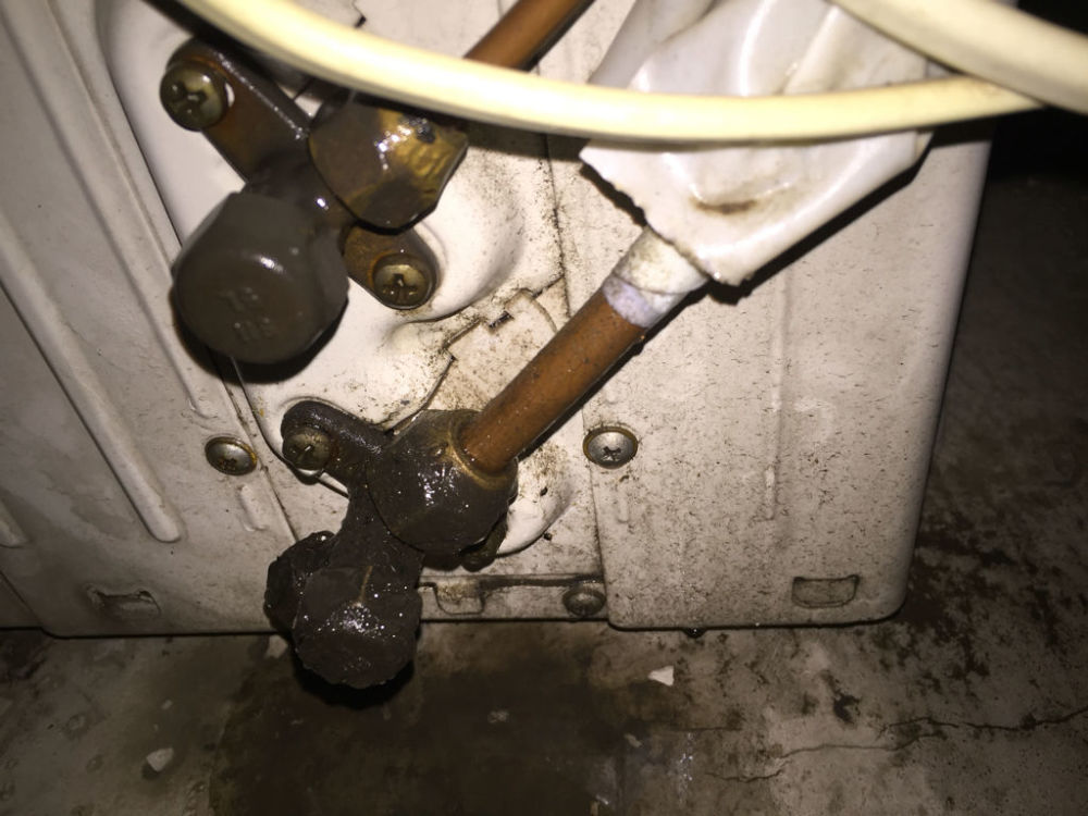 不需要维修工人,用户自己就能判断空调是不是缺氟