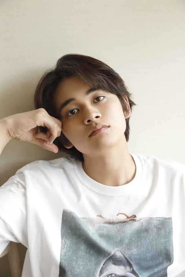 北村匠海首张单独写真集9月发售,19岁到21岁照片都收录其中