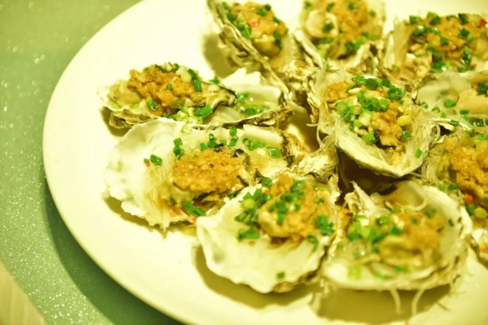 尼姆旅游美食攻略(尼姆旅游美食攻略视频)
