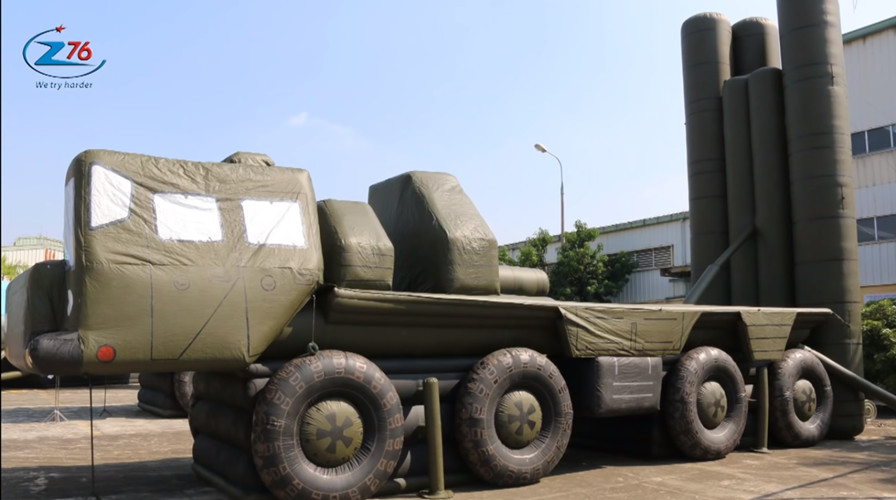 越南展示苏-30,c-300等新装备假目标,看起来确实假