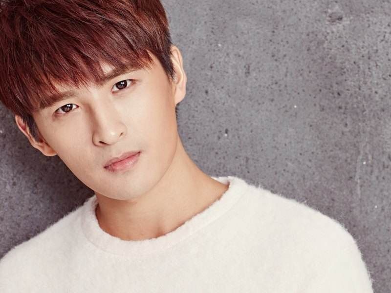 能唱会跳有才华,可年过三十再做idol还有