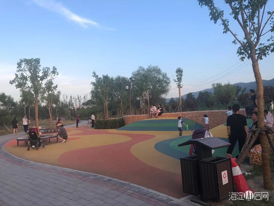 新发现!太舟坞这个小区旁新建了一个免费公园