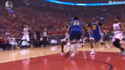 水花合取57分勇士胜猛龙扳成2-3 杜兰特只打11分钟再伤退