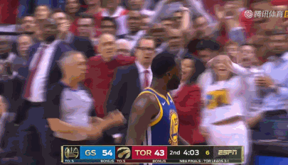 水花合取57分勇士胜猛龙扳成2-3 杜兰特只打11分钟再伤退