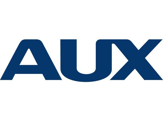 报道称,格力电器工作人员当众拆解奥克斯空调,向公众详细解释其中不