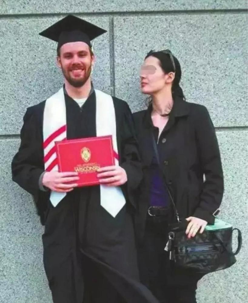 克里斯滕森承认杀害章莹颖 律师：他自称杀害13人是酒后胡说