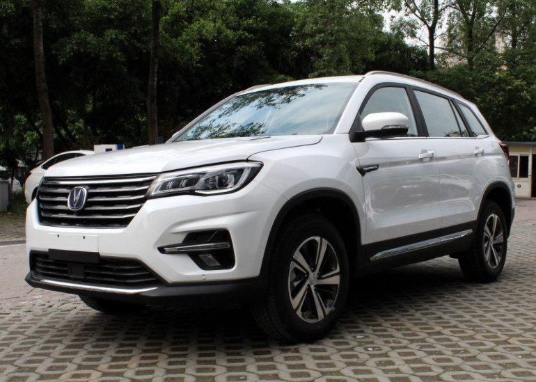 裸车12万喜提长安cs75:比老款省油,军工品质结实耐用!
