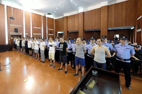 一晚输掉60万,江阴男子不还钱成"老赖"…最后的判决太解气!