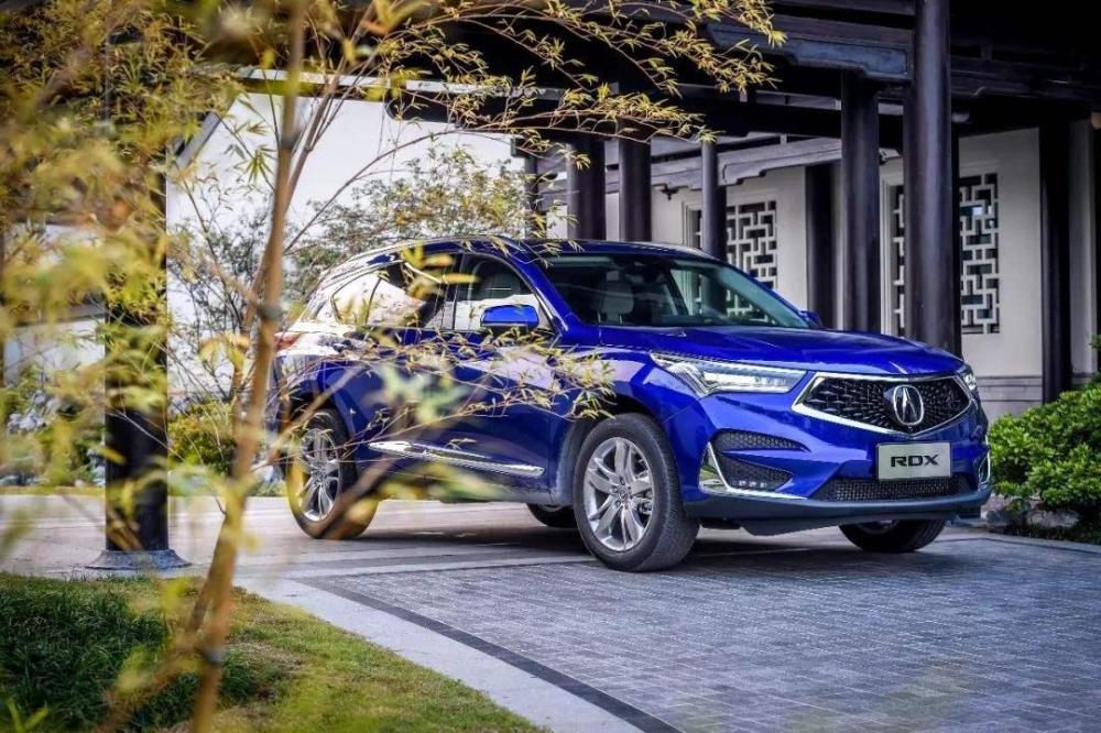 16向座椅广汽acurardx,售价32.8万,你们觉得值吗