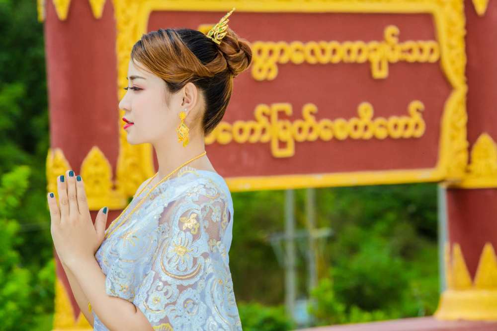 《缅甸丽影》傣族服饰小姐姐——组图