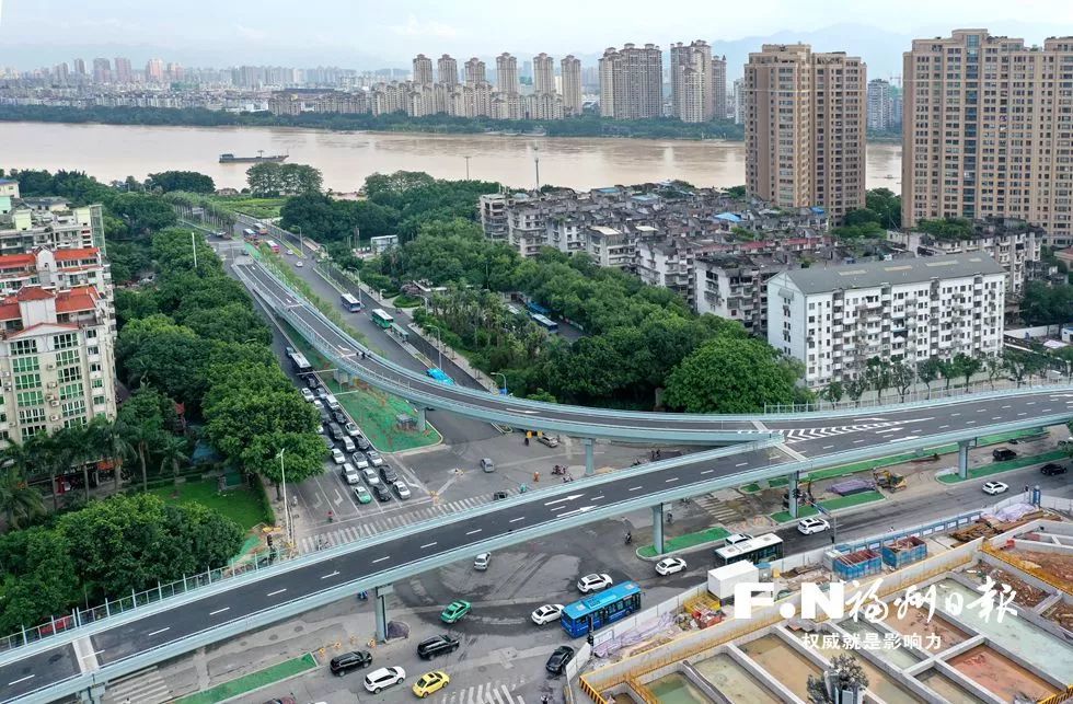 目前,福州已啟動洪山橋,洪塘大橋改造,未來閩侯上街鎮,三環路以及洪