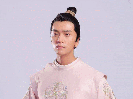 花千骨 的云隐 竟是 颤抖吧 阿部 里的他 简直颠覆想象