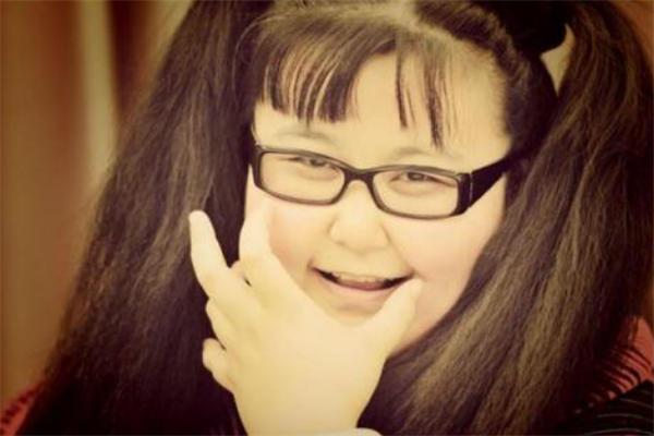 最红火的5个女胖子明星:她有两个贾玲那么重,却嫁了个高富帅!