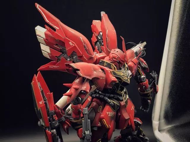 模玩控:mg 1/100比例 半甲战损新安洲