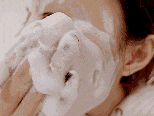 养肤千日, 胜于护肤一时, 收缩毛孔的真相在这里!