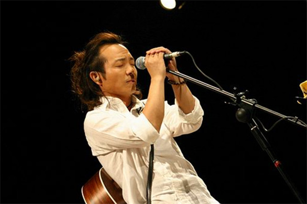 娱乐圈中姓许的5位男明星,许嵩上榜,有没有你最喜欢的他