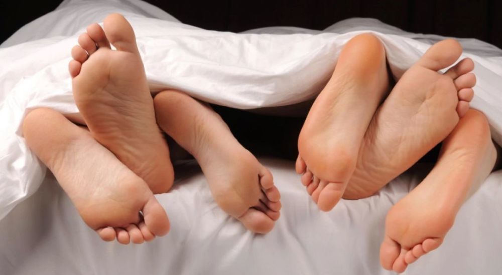 比人民广场吃炸鸡更骚的是美国白宫玩3p