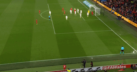 有打上双方球员步入球场,大战即将打响2024 欧洲杯预选赛第120 1分钟