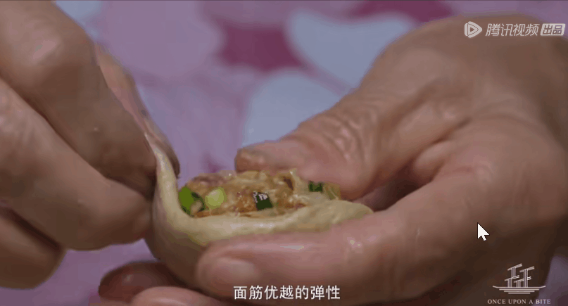 这座隐世却不避世的小城,人少景美,春季游山玩水就靠它了!