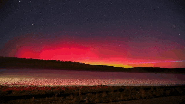 运气爆表极其罕见的红色极光