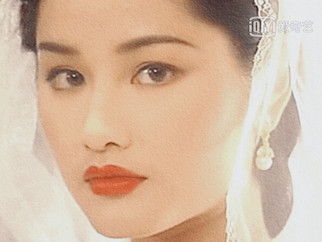 浪姐瞿颖:她的52岁怎么跟别人不一样?