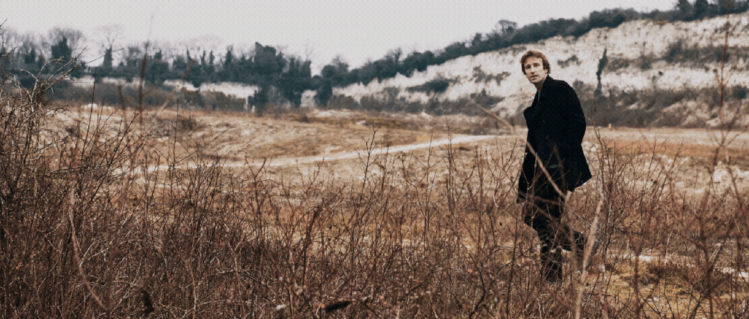 "重新学会走路的艺术"2021年,一本名为《深时之旅》的大厚书出版,这本