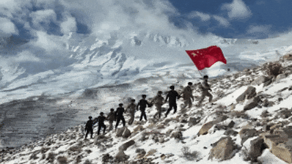 边防官兵原创mv《云端上的钢钉哨卡》,送给离别的战友