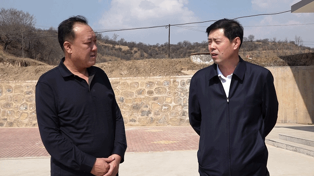 李慧义在交口县就生猪全产业链发展情况进行调研