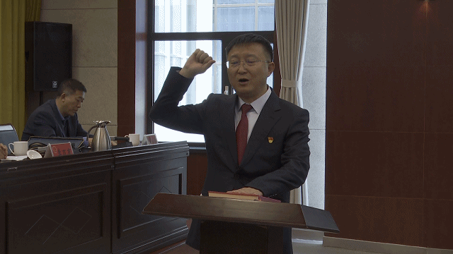 王琳任交口县人民政府副县长