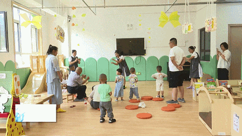 柳林县举办全国第2个托育服务宣传月活动