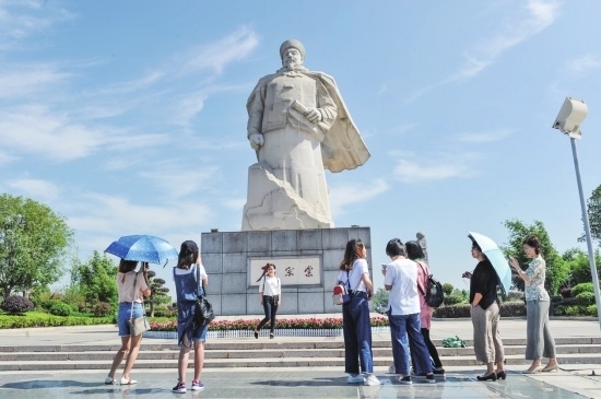 湘陰的名人,大多是讀書人.