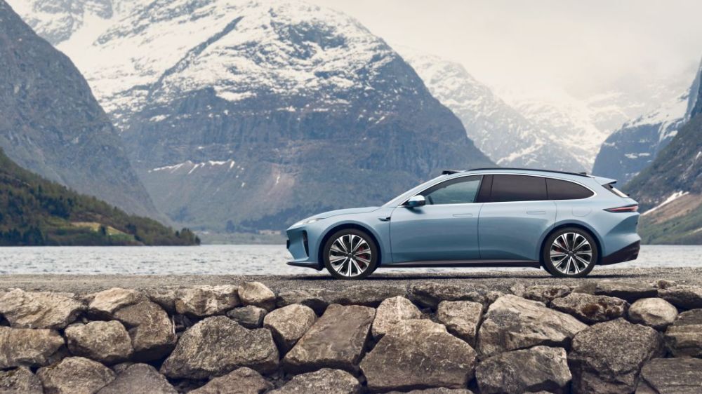 全球首款智能高端纯电旅行车蔚来et5旅行版上市售298万元起