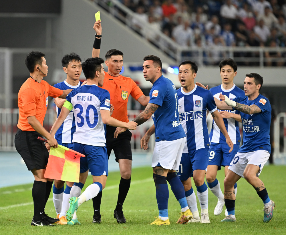 体育足球中超天津津门虎平武汉三镇