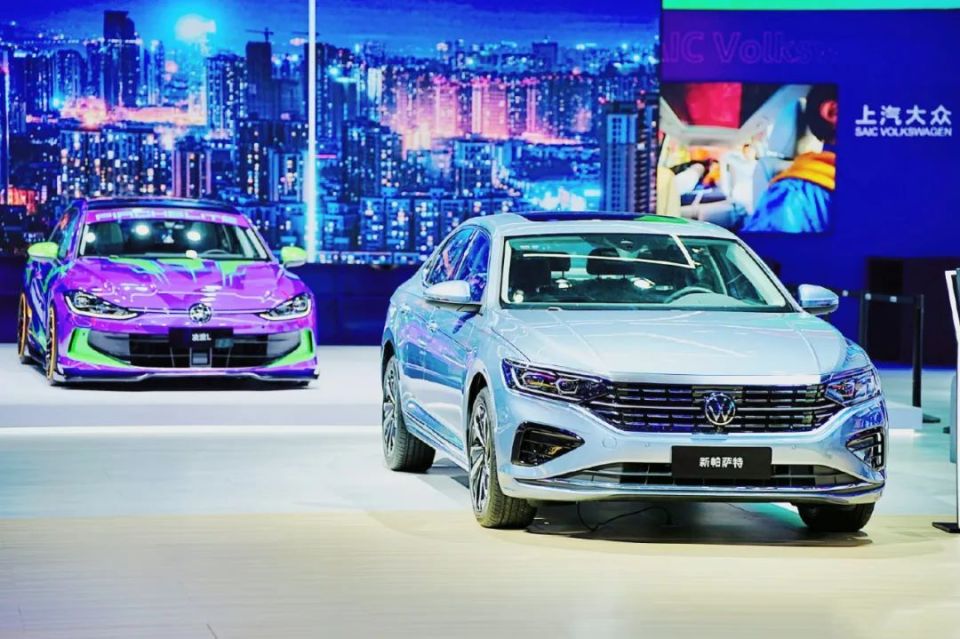 【汽车人】陈虹的上汽40年