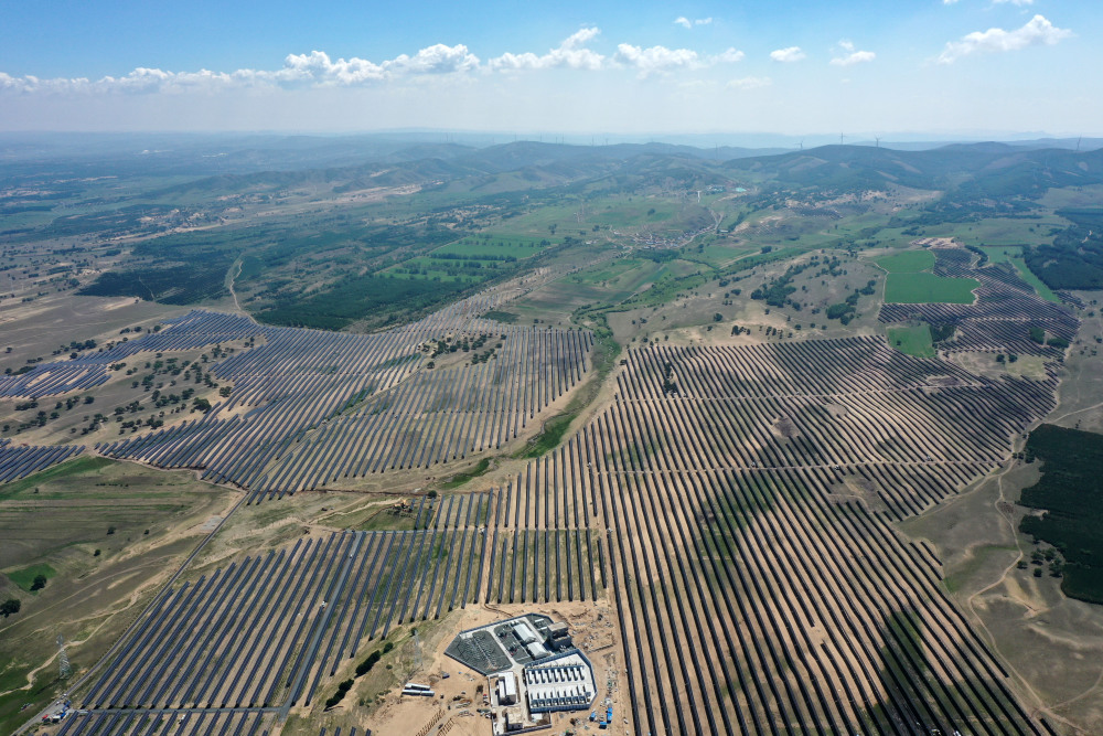 河北围场牧光互补助力绿色发展