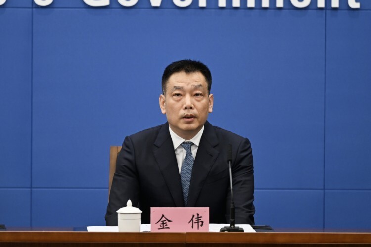 会上,市规划和自然资源局党组成员,副局长,新闻发言人金伟介绍,重庆