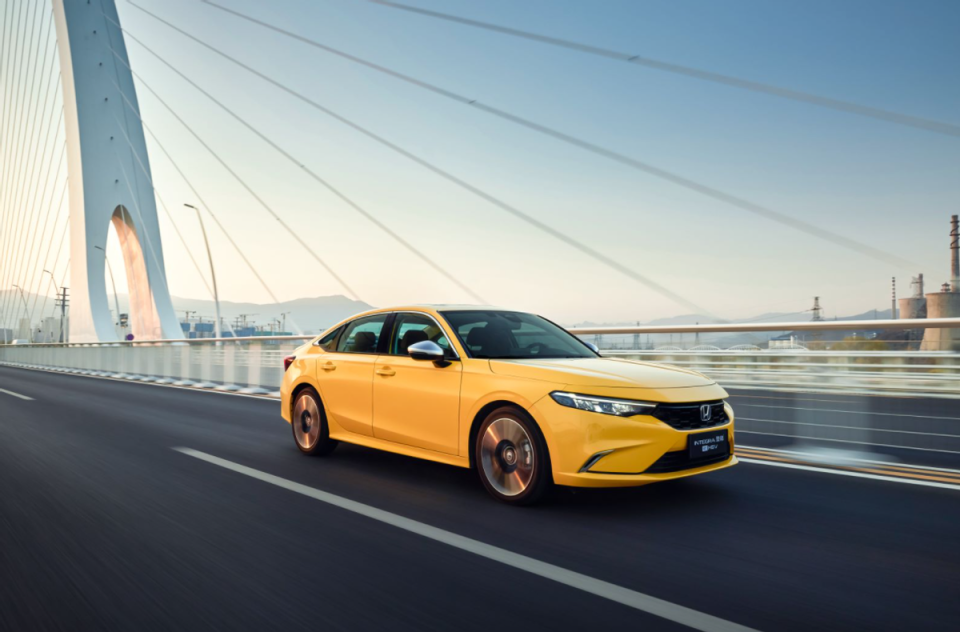 想买混动车型型格和凯美瑞要怎么选