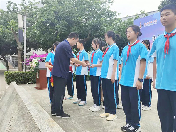 玉林中学紫荆校区图片