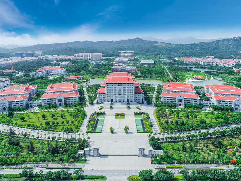 后来继续在集美开办水产航海学校,商业学校,农林学校,幼儿师范等,同时