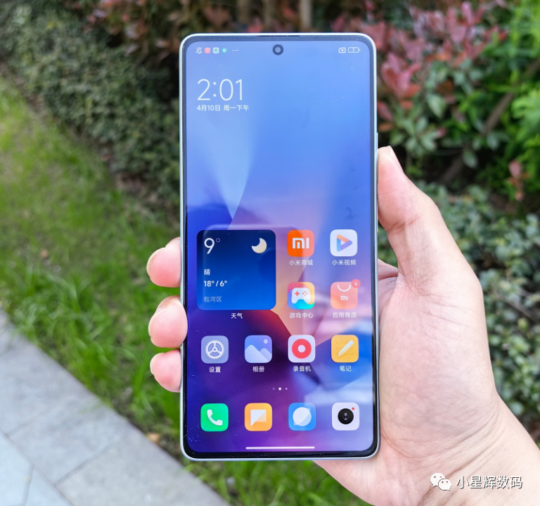 从2099元跌至1516元骁龙芯12gb256gb小米爆款旗舰加速清仓