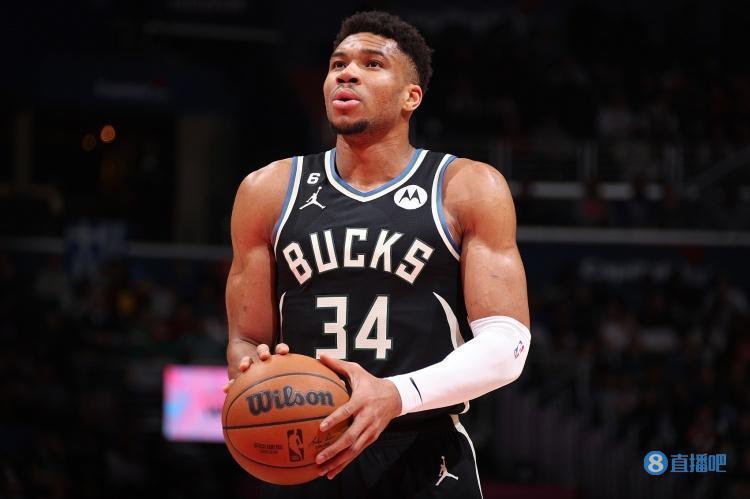 字母哥斩获三双时雄鹿15连胜 上次输球在2021年2月