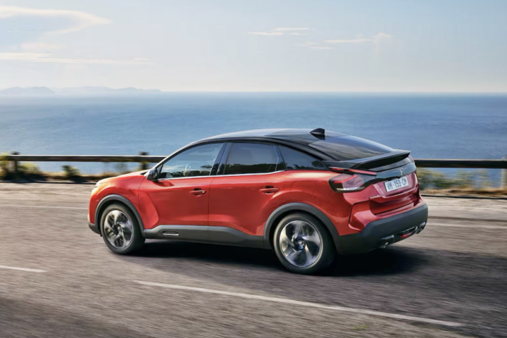 雪铁龙 c4,c4 x 海外公布新车型,价格不贵_腾讯新闻