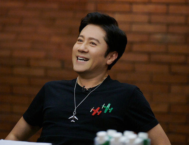 蔡国庆流水时光里依然激流勇进的人