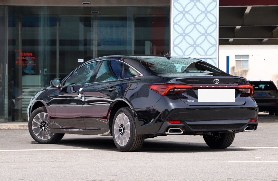 试驾一汽丰田亚洲龙使用tnga架构操控感性价比同时拉满